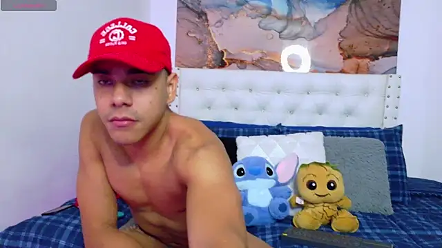 Mackenzzie 777  online show from 12/18/25, 06:19