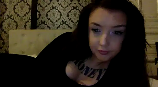 LucyLuxee19 online show from 12/02/24, 03:58