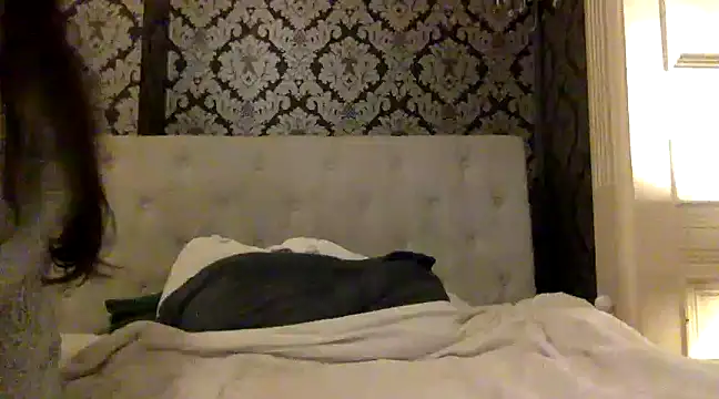 LucyLuxee19 online show from 12/03/24, 01:30