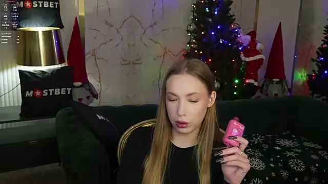 Linda054 online show from 01/12/25, 03:57