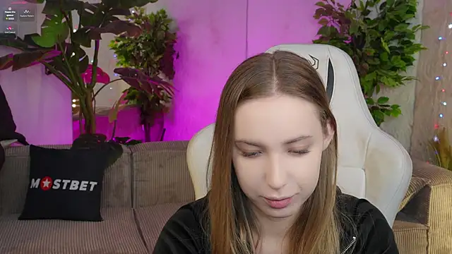 Linda054 online show from 01/13/25, 04:08