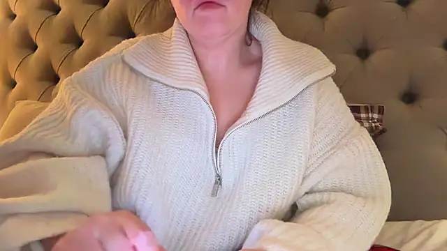 Sandysecret online show from 12/14/25, 09:19