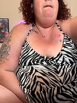 Snapshot of MsStrawbooty chatting on 10/13/25, 09:59 MsStrawbooty online show from 10/13/25, 09:59