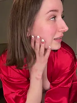 Snapshot of nerdynina chatting on 02/05/25, 03:34 nerdynina online show from 02/05/25, 03:34