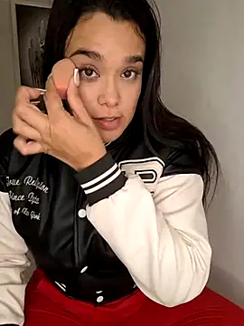 samanthaevanss1 online show from 12/31/24, 03:01