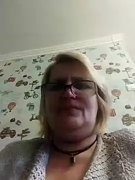 Forest-Lady online show from 12/28/24, 10:14