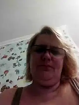 Forest-Lady online show from 01/11/25, 01:11