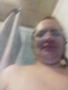 Snapshot of Forest-Lady chatting on 02/13/26, 10:22 Forest-Lady online show from 02/13/26, 10:22