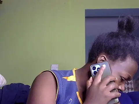 Horny-pretty online show from 02/05/26, 09:14