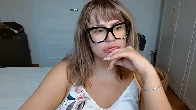 teaseDiana online show from 10/28/25, 07:23