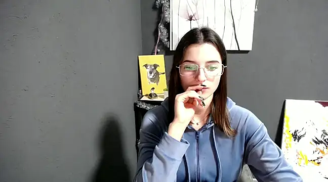 lady olivia  online show from 01/07/25, 05:42