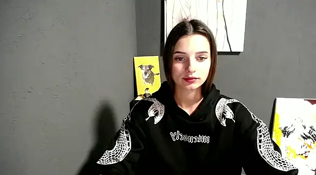 lady olivia  online show from 02/06/25, 02:04