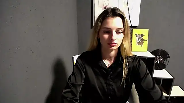 lady olivia  online show from 05/08/26, 04:34