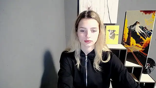Snapshot of lady_olivia_ chatting on 07/10/26, 11:24 lady olivia online show from 07/10/26, 11:24
