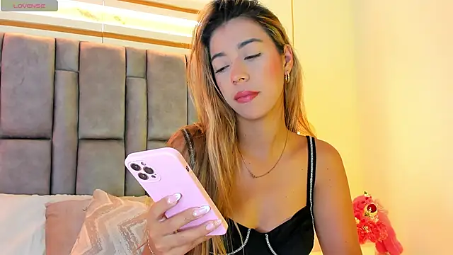 elianabrown online show from 06/17/26, 11:01