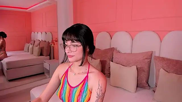 emilly williams  online show from 01/21/25, 05:20