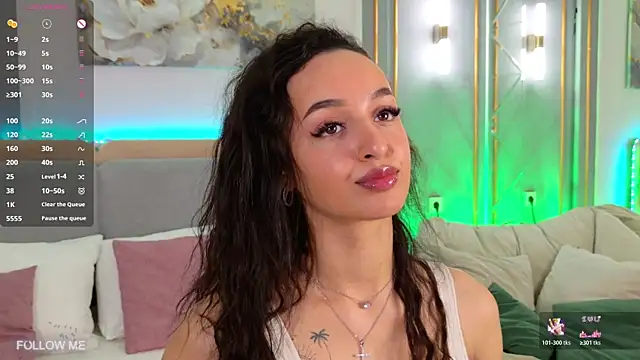 Lolly Neal online show from 04/09/26, 03:39