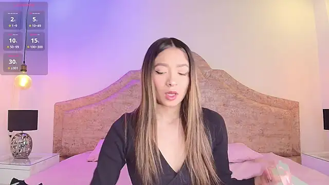 Victoria Adams14 online show from 09/27/25, 04:17