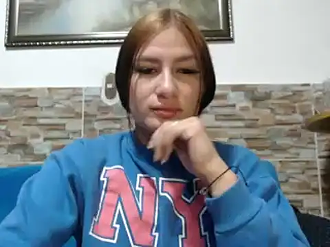 Snapshot of alice_trinity chatting on 02/05/25, 01:58 alice trinity online show from 02/05/25, 01:58