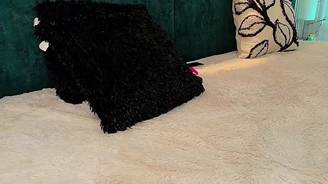 kataleyandliam online show from 10/17/25, 08:00