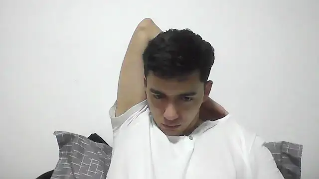 Estebitan vm online show from 11/26/25, 04:24