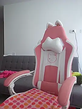 azumiichan online show from 11/20/25, 02:50