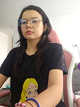 azumiichan online show from 01/06/26, 01:48