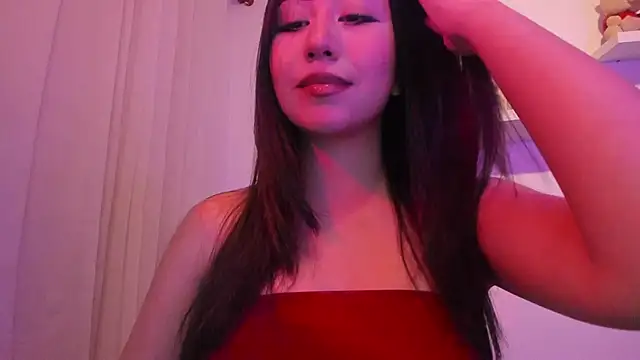 I am tori online show from 02/18/25, 04:04