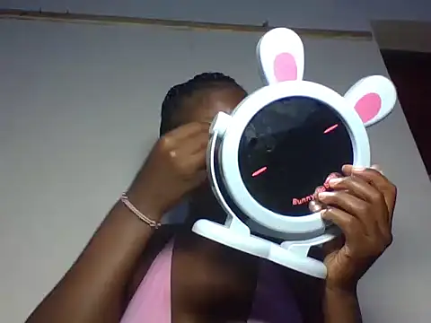 Snapshot of hot_nina chatting on 02/20/26, 06:37 hot nina online show from 02/20/26, 06:37