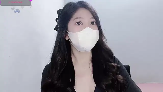 Snapshot of tanhxiu chatting on 11/07/25, 05:57 tanhxiu online show from 11/07/25, 05:57