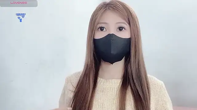 tanhxiu online show from 03/31/26, 10:15