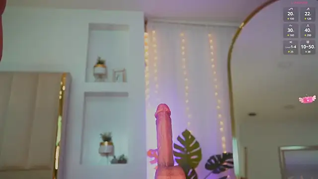 Sary hott online show from 02/15/25, 09:16