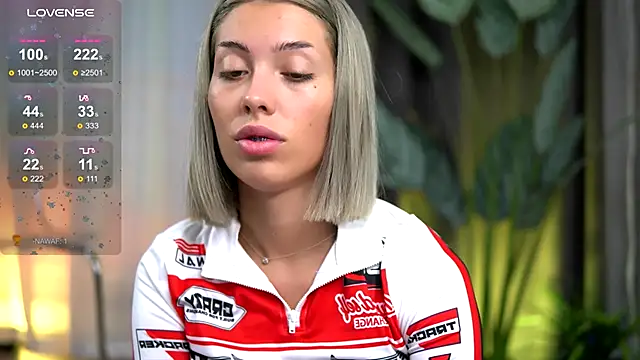 AudreyZanne online show from 10/03/25, 03:25