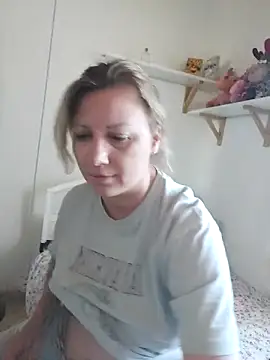 zarina3003 online show from 03/30/26, 01:56