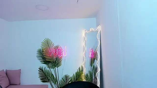 Chiara tay online show from 01/18/25, 07:15