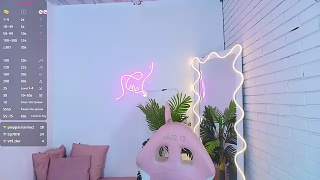 Chiara tay online show from 03/10/25, 10:15