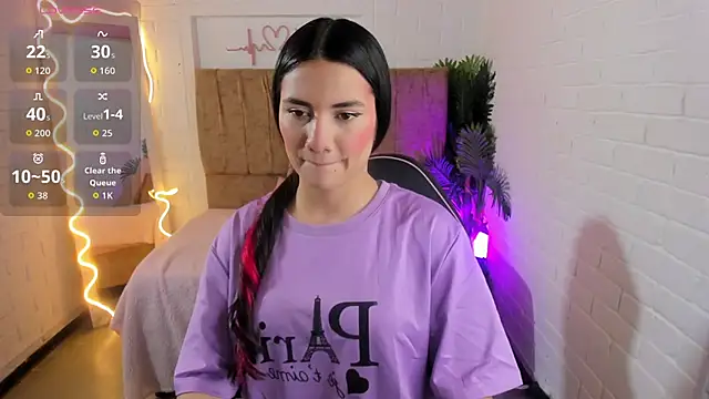 Chiara tay online show from 09/26/25, 07:18