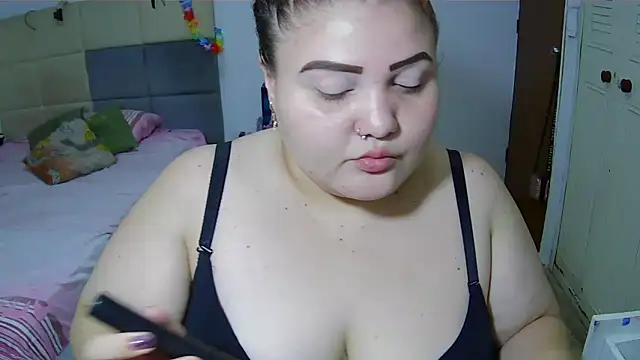 Jones alexia online show from 04/11/26, 05:12