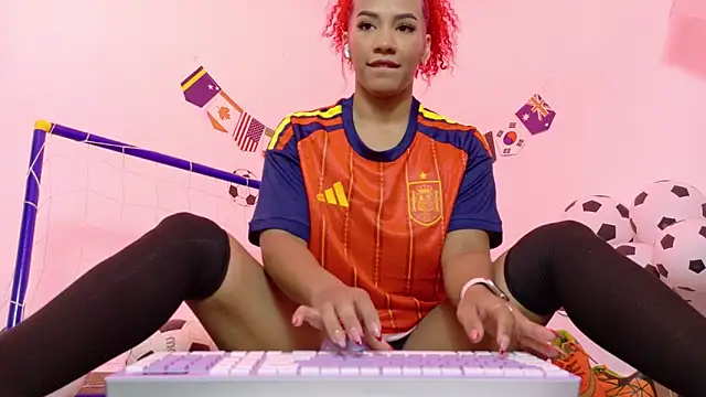 RubyRossel online show from 06/15/26, 12:29