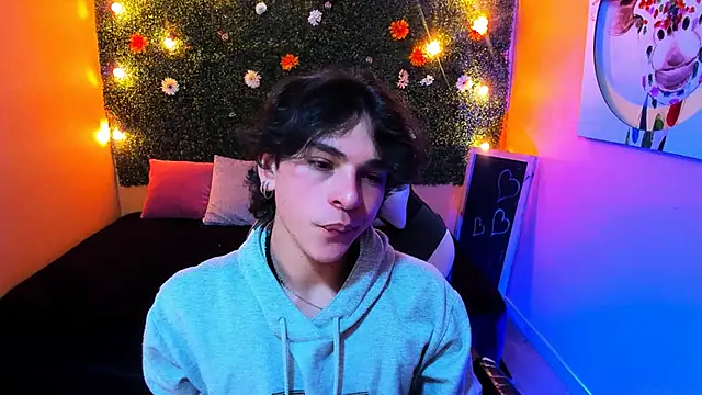 Luke Howland online show from 01/13/25, 08:15