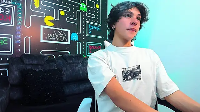 Luke Howland online show from 01/14/25, 08:26