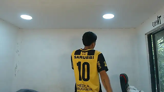 Snapshot of danielitopapuu chatting on 11/04/25, 02:38 danielitopapuu online show from 11/04/25, 02:38