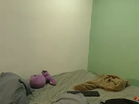 Snapshot of danielitopapuu chatting on 11/21/25, 04:11 danielitopapuu online show from 11/21/25, 04:11