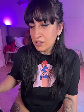 CarolaDrago online show from 11/07/25, 09:31