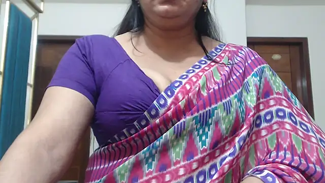 desi-maisa130 online show from 05/18/26, 05:19