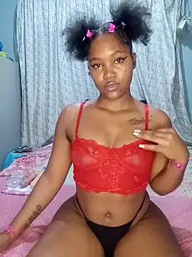 Snapshot of charmainexxx chatting on 02/04/25, 08:28 charmainexxx online show from 02/04/25, 08:28