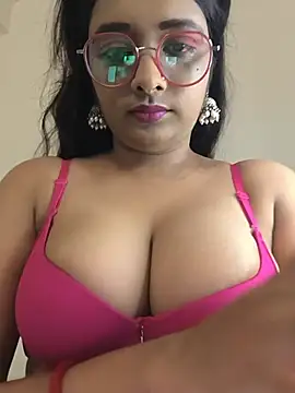 Lovley Eesha online show from 07/13/26, 05:43