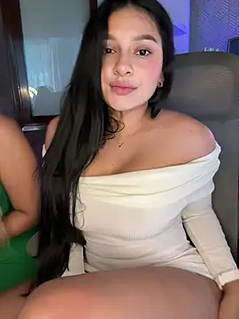 Snapshot of sarasoto_1 chatting on 02/16/25, 08:33 sarasoto 1 online show from 02/16/25, 08:33