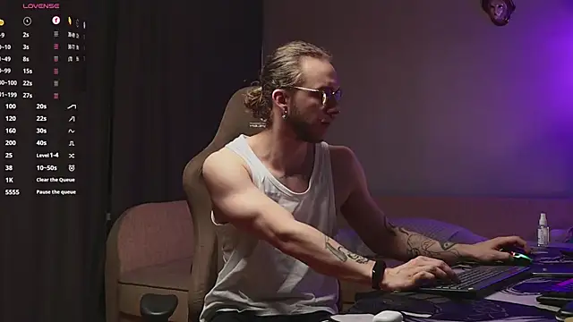 pleasure8869 online show from 01/07/25, 02:31