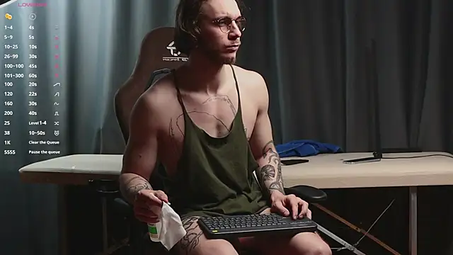 pleasure8869 online show from 02/07/25, 03:01